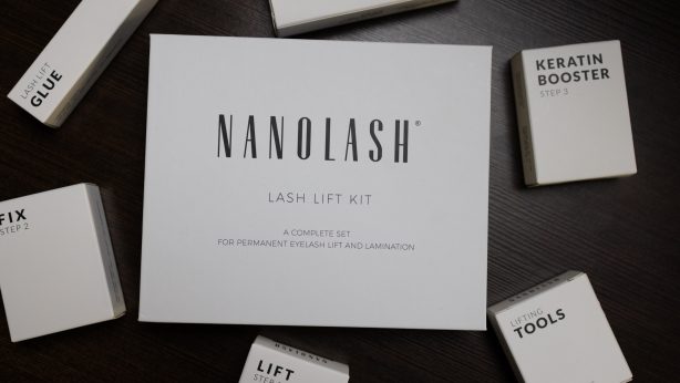 Voici un Produit très Réputé : le Nanolash Lash Lift Kit. Ce Kit de Lamination pour Cils à Utiliser à la Maison a-t-il Répondu à mes Attentes?